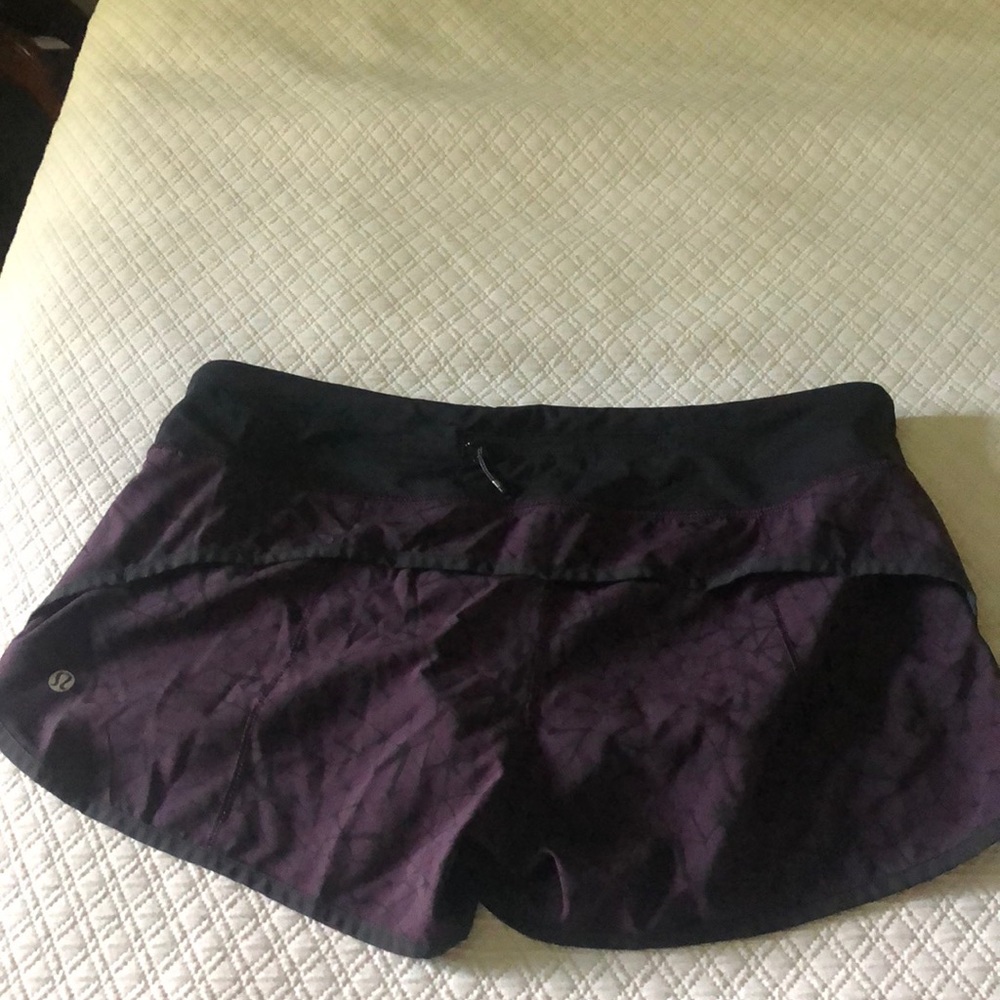 Lululemon runtime shorts